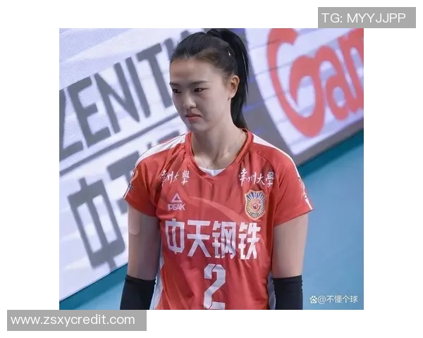 张常宁对足球明星的热爱与追随展现了她多元化的运动兴趣与个人魅力