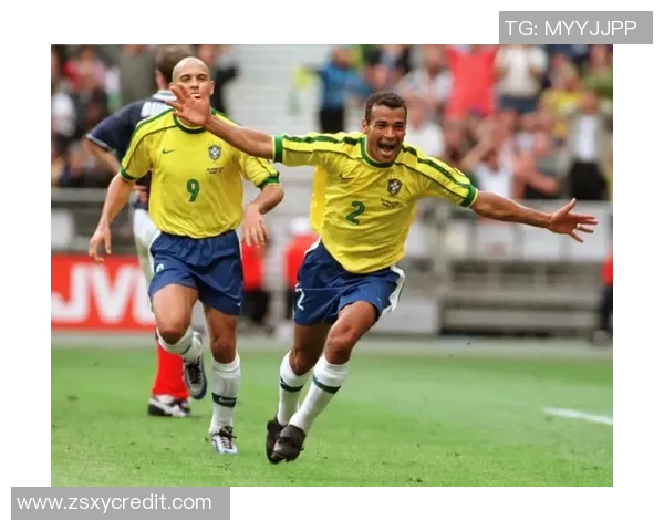 武汉足球队在洲际杯中的速度优势与战术解析 武汉足球队在洲际杯中的速度优势与战术解析